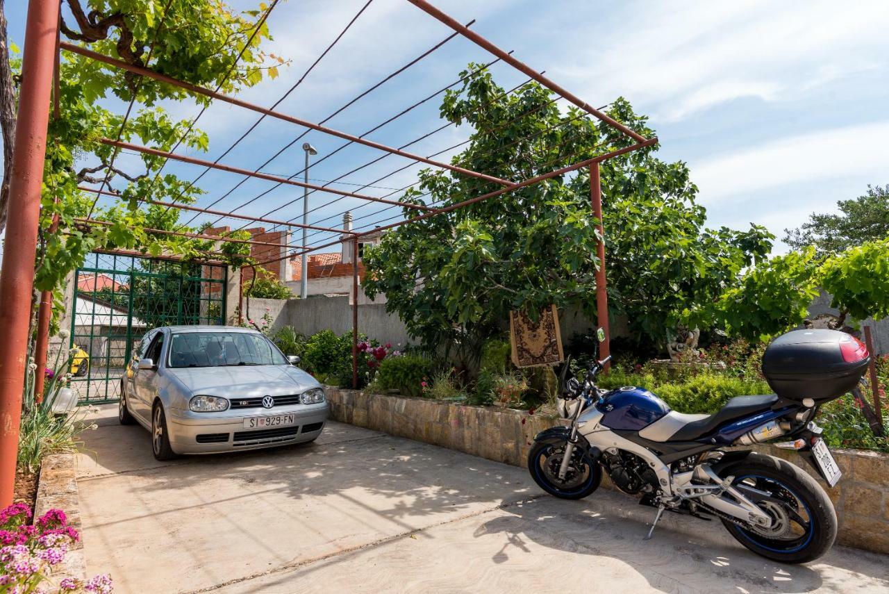 Apartments G&M Vodice Bagian luar foto